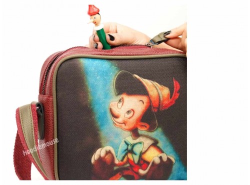 Pinokyo Tasarımlı Orta Boy Postacı Çanta / Bordo